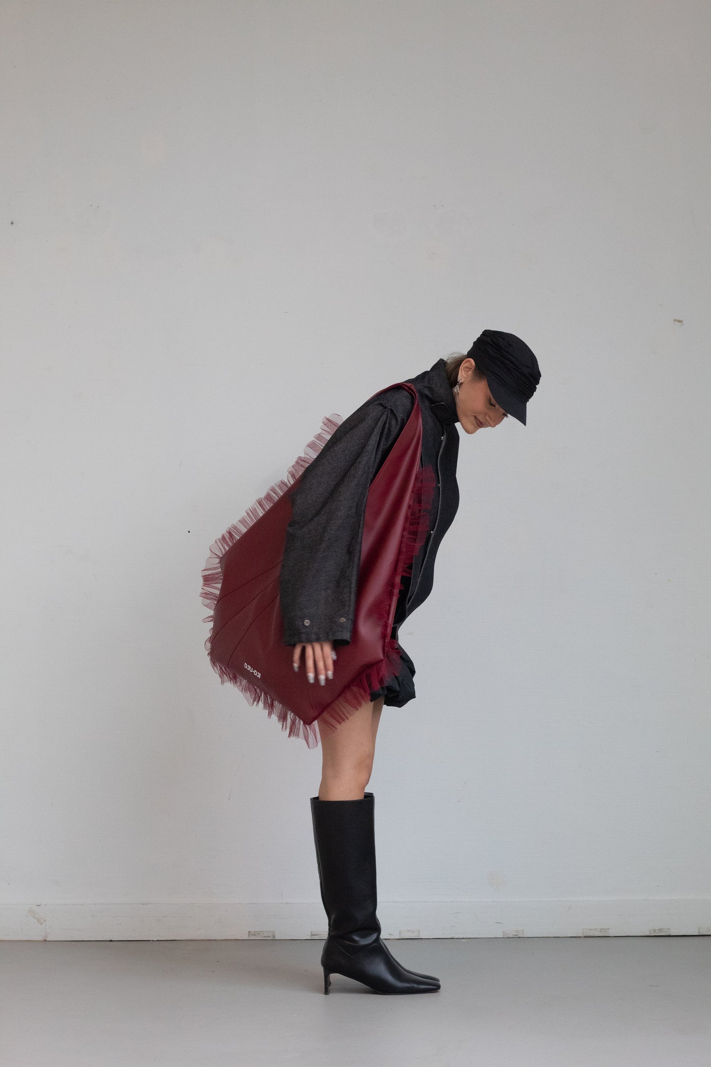 THE CREATIVE MUSE BAG BORDEAUX