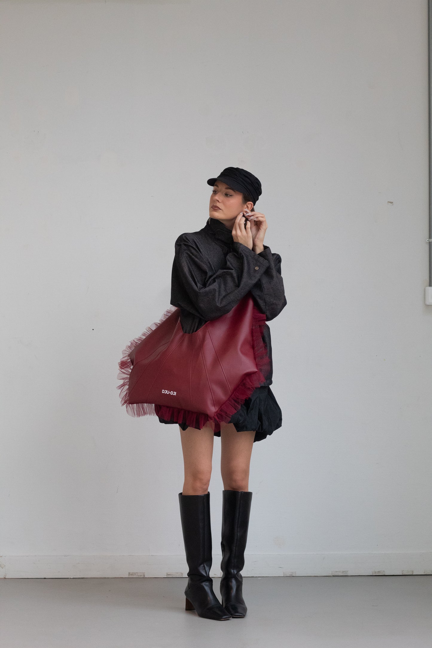 THE CREATIVE MUSE BAG BORDEAUX