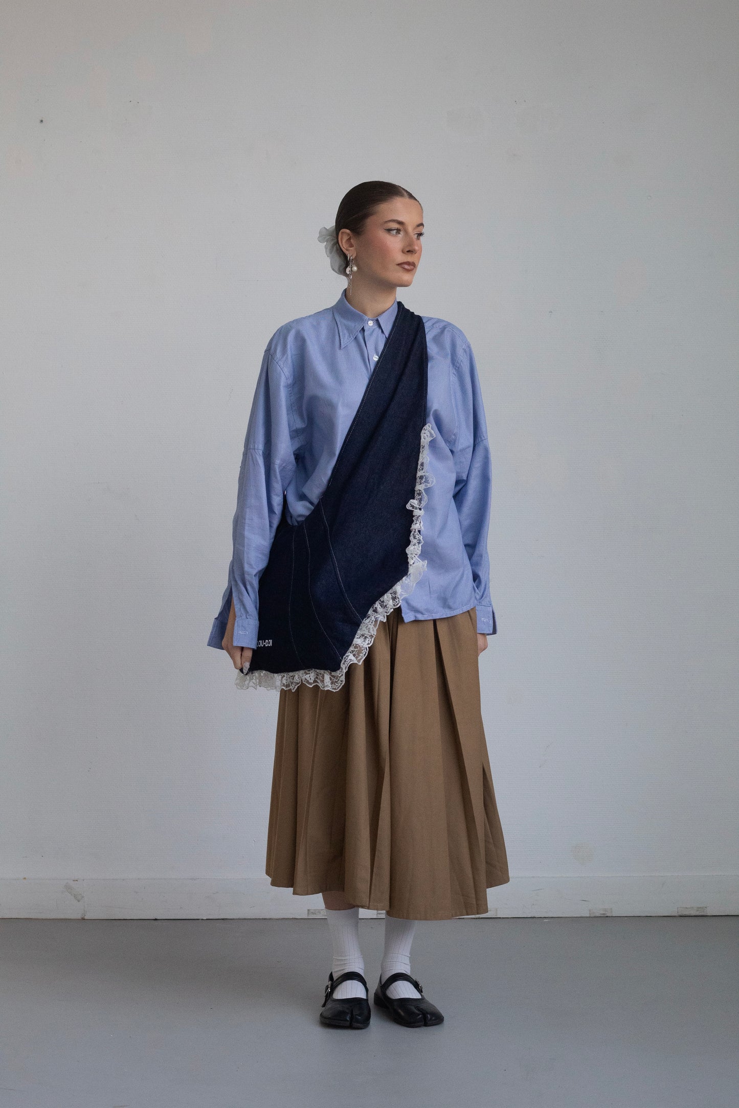 THE CREATIVE MUSE BAG JEAN