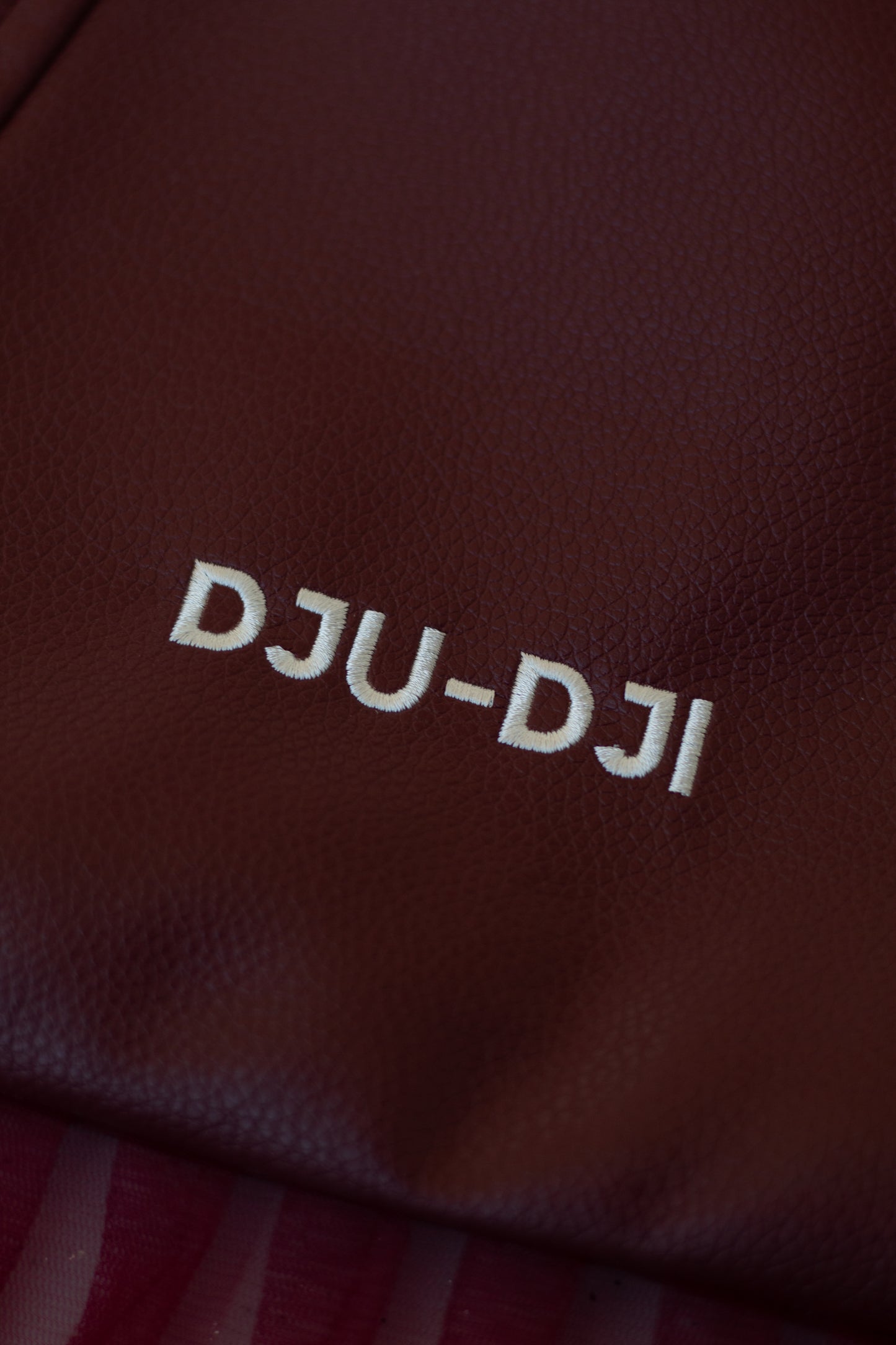 THE CREATIVE MUSE BAG BORDEAUX