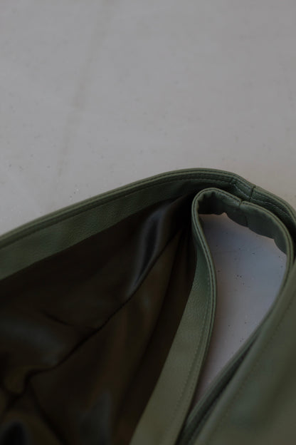 THE CREATIVE MUSE BAG OLIVE